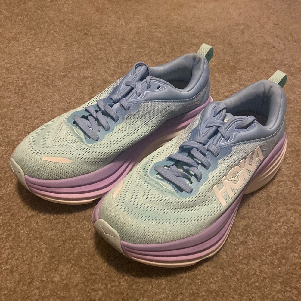 Hoka Women’s Bondi 8